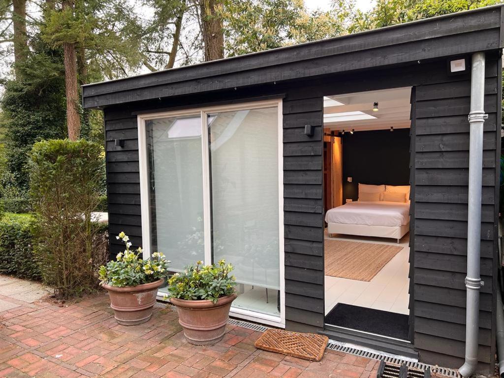 De Merel Vught Buitenkant foto