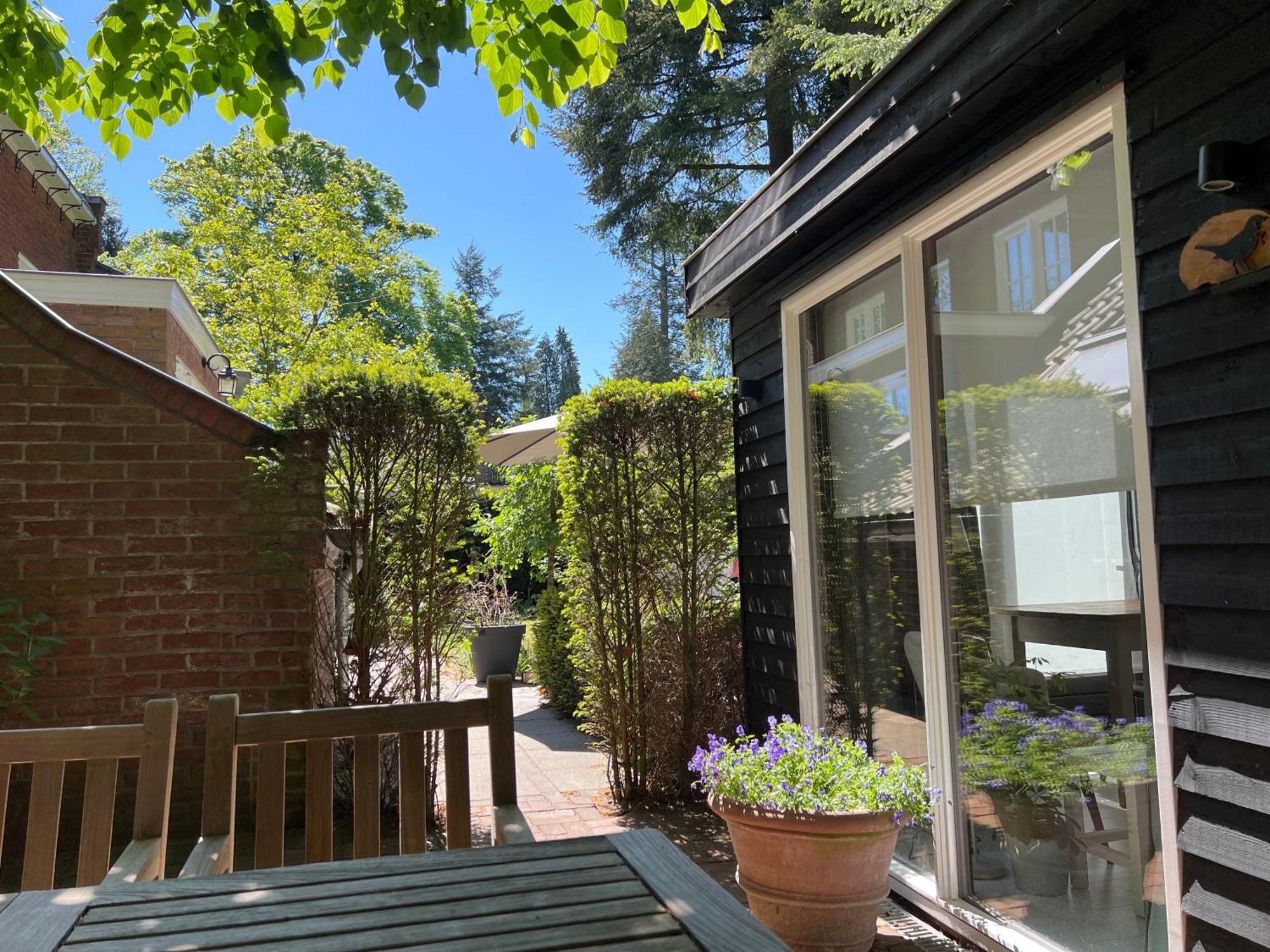 De Merel Vught Buitenkant foto
